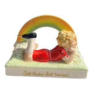 Vtg 1982 Applause Orphan Annie "Just Thinking About Tomorrow" Ceramic Figurine